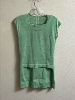 Vintage Mario Romano 100% Wool Green 2 Piece Matching Set Women’s Size 8